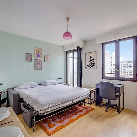Spacious 2p - Near La Defense بيت للعطل *